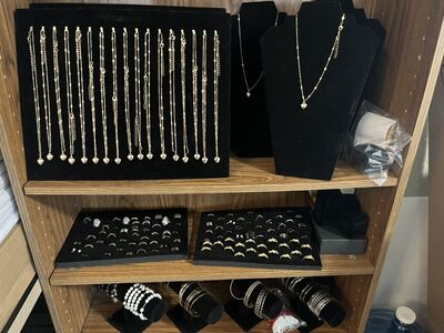 All new Rings Bracelets Necklaces Earings