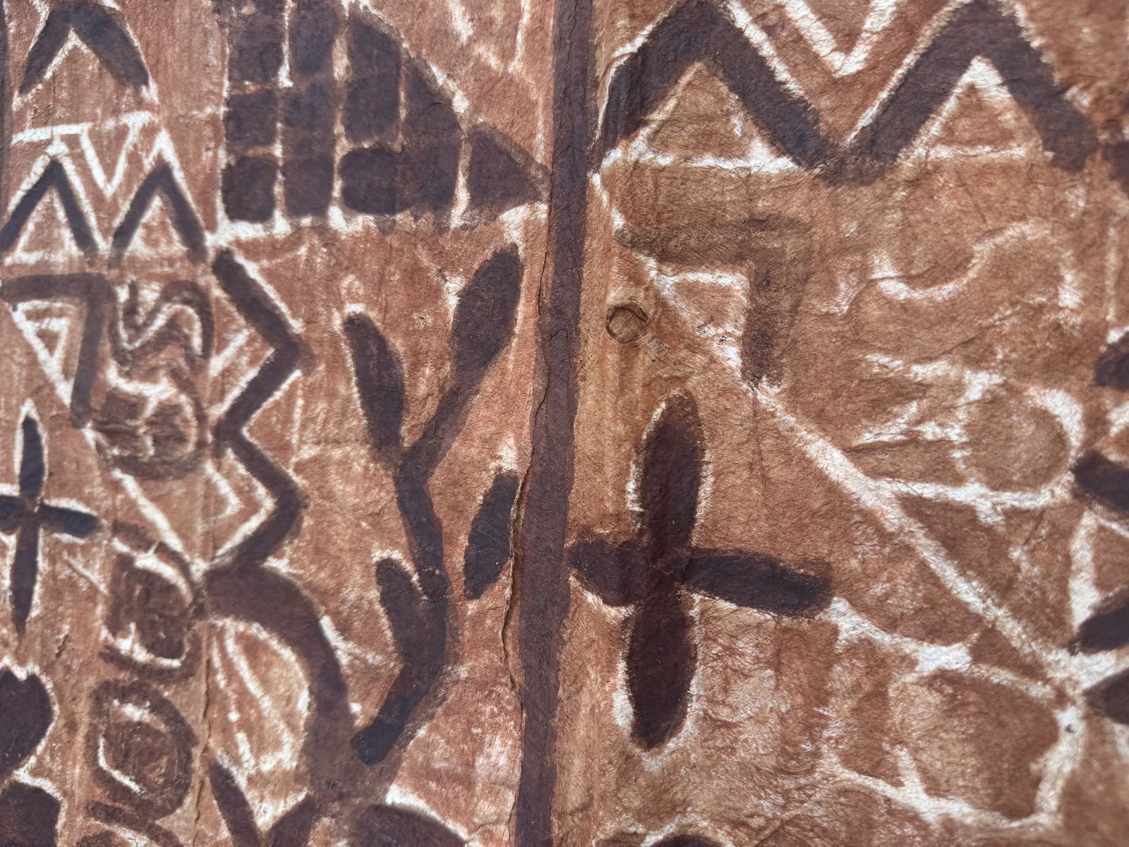 Main image 3