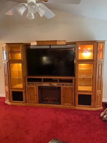 Entertainment Center w/ TV & Fireplace - Moving
