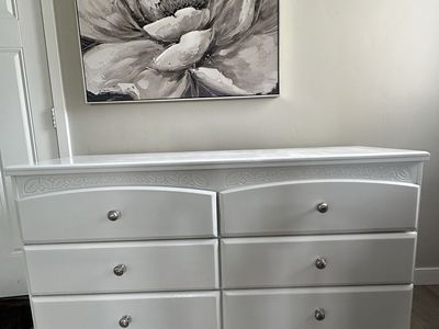 Rc Willey 6 draw dresser