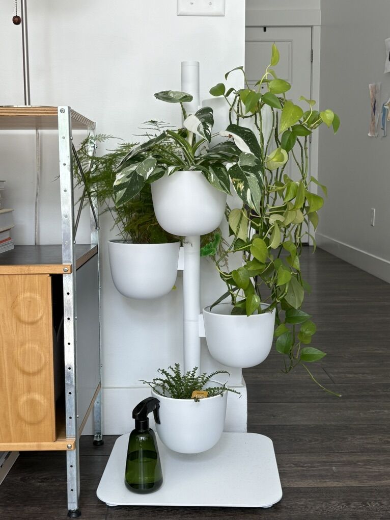 DWR (Design Within Reach) Story Planters 5