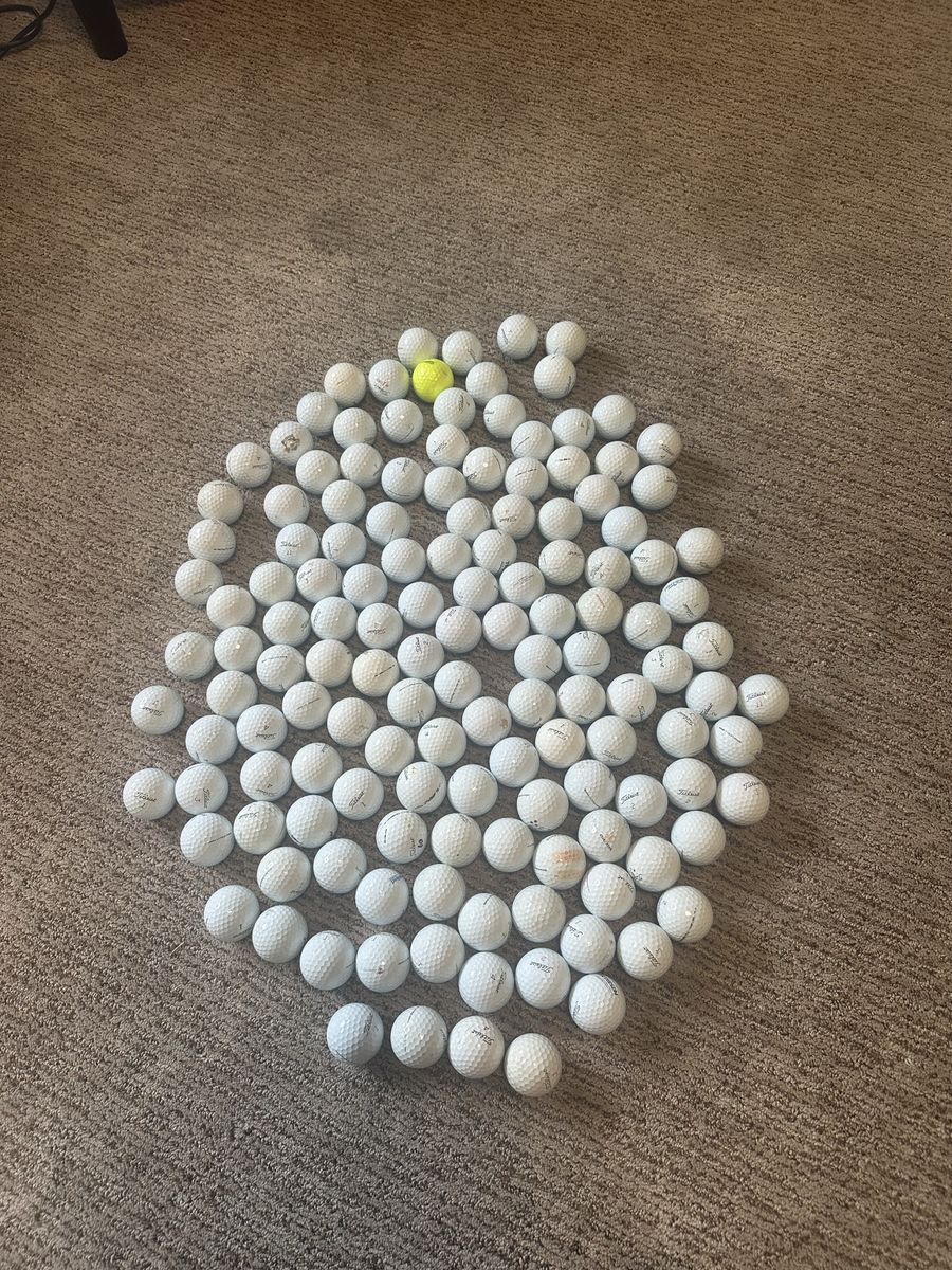 Assorted TOP TIER golf balls top quality great condition.