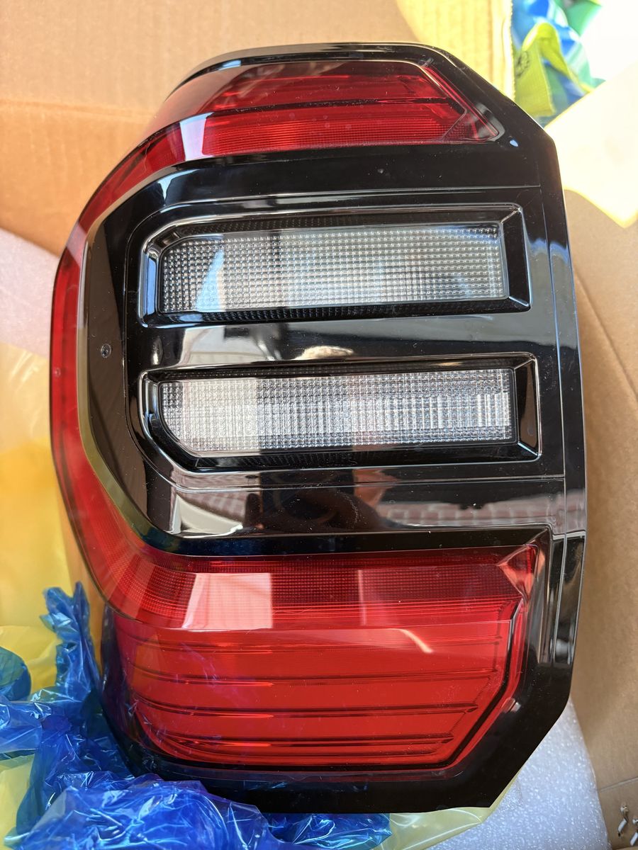 2026 4Runner Driver Side Tail Light