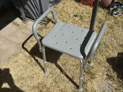 Bath chair