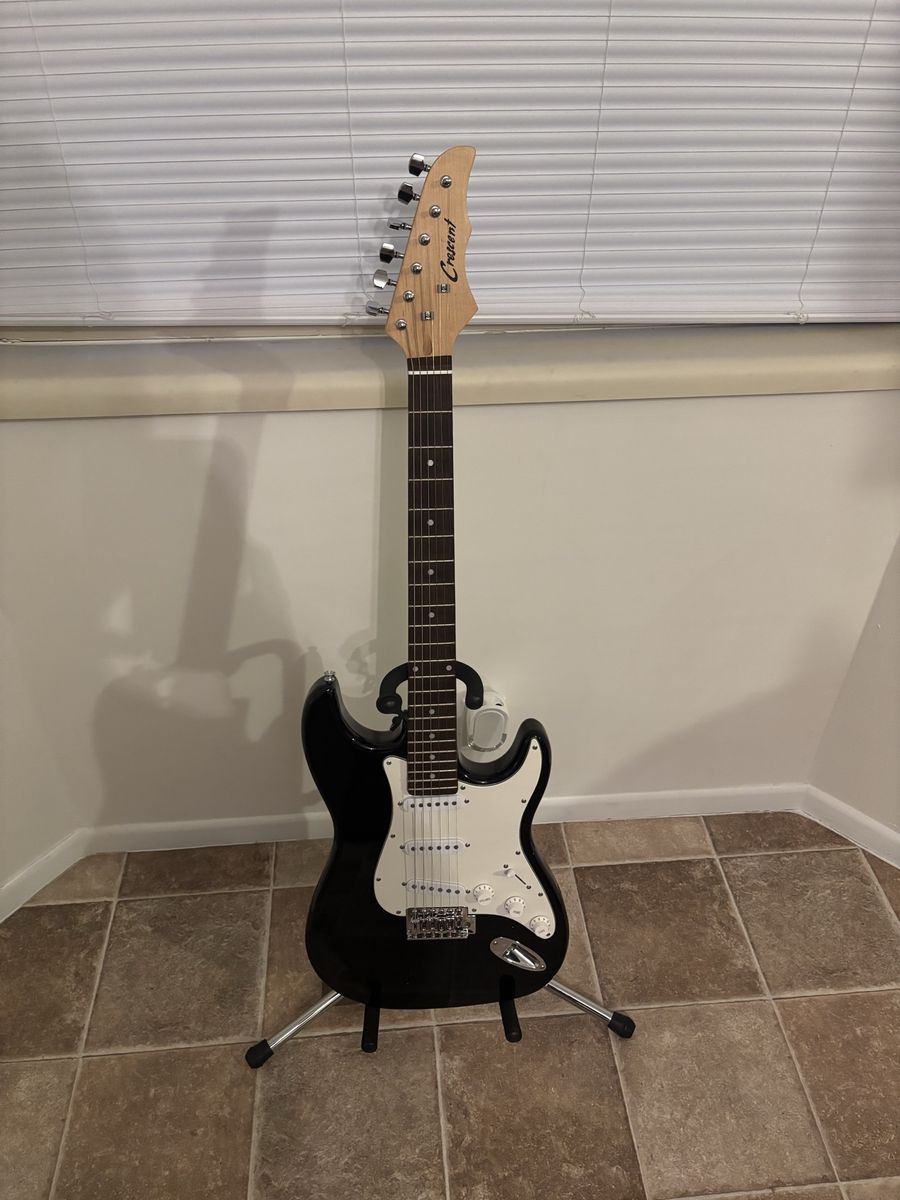 Crescent Stratocaster Guitar