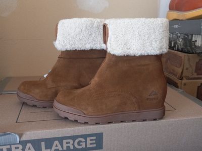 woman boots