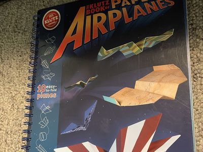 Klutz The 10 Best Paper Airplanes You've Ever Folded & Flown Book Activity Kit