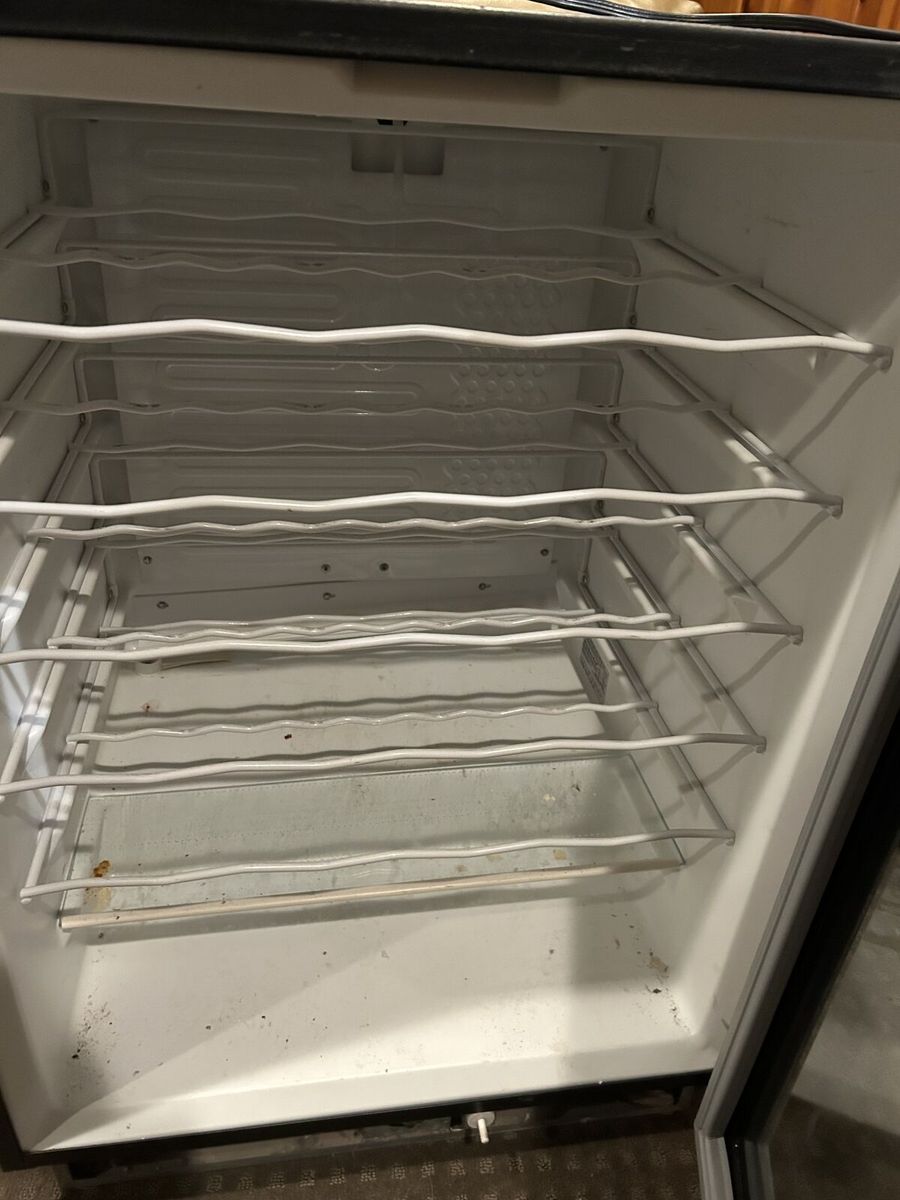 KITCHENAID WINE FRIDGE STANDARD 24 INCH