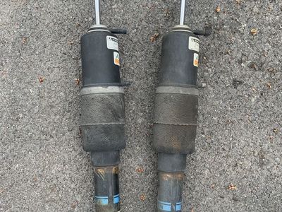 Cadillac Eacalade GMT800 Rear Air Ride Shocks