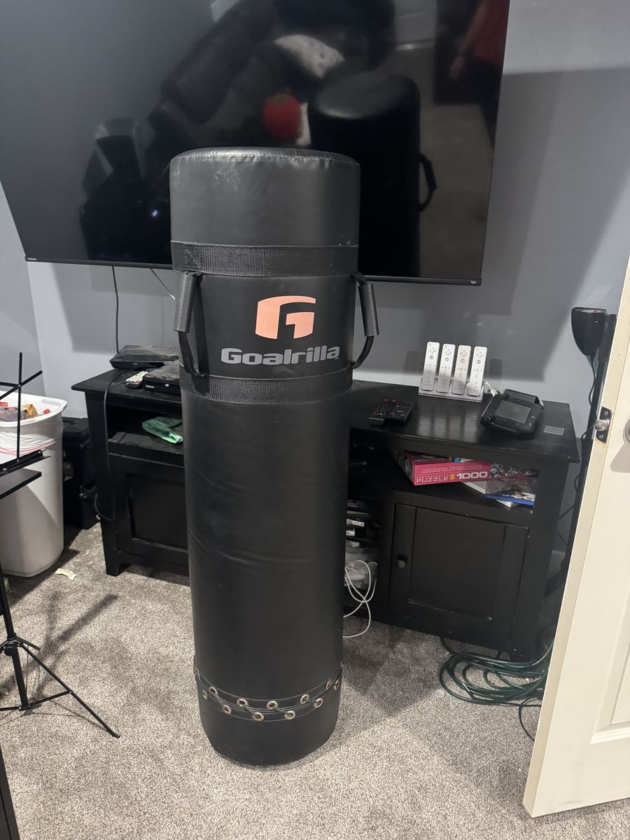 Football tackling dummy