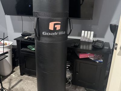 Football tackling dummy