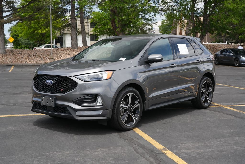 2022 Ford Edge ST