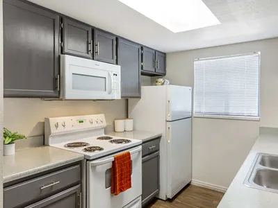 Private room contract in Provo for sale