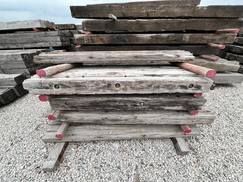 WOODEN PLATFORMS - PRE-ASSEMBLED - RAILROAD TIES