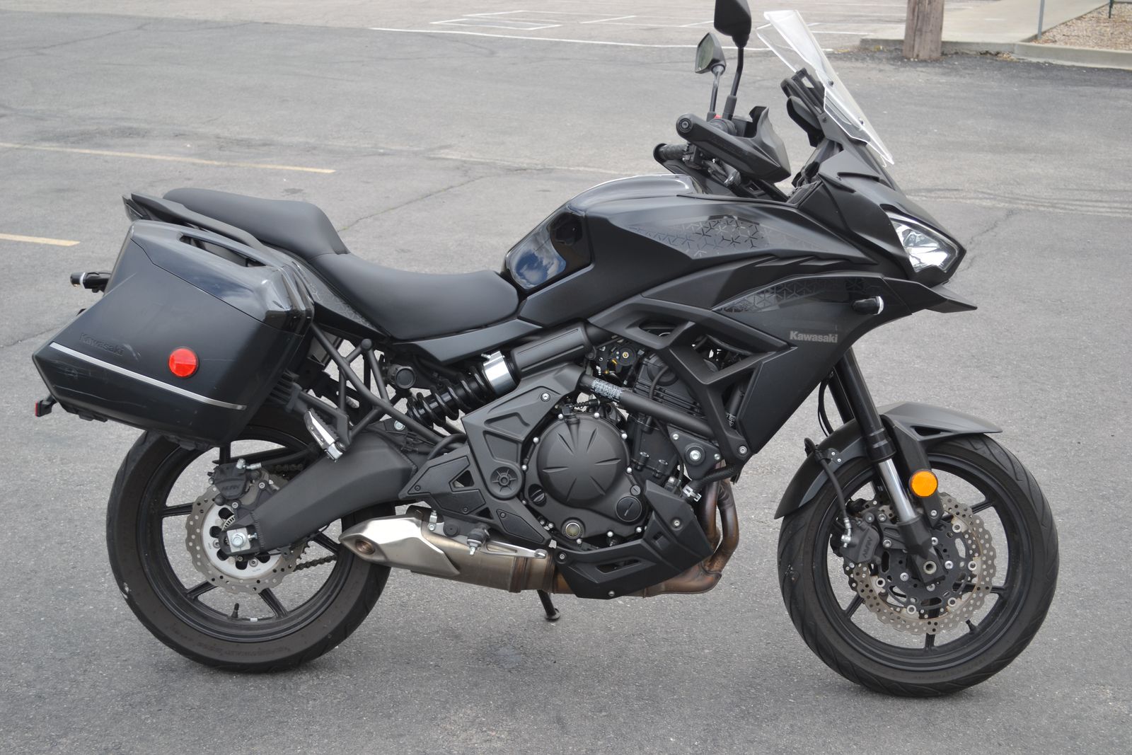 2023 Kawasaki Versys 650 LT - Sport Touring