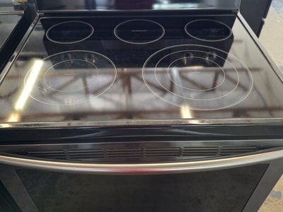 Samsung black stainless electric stove (read description)
