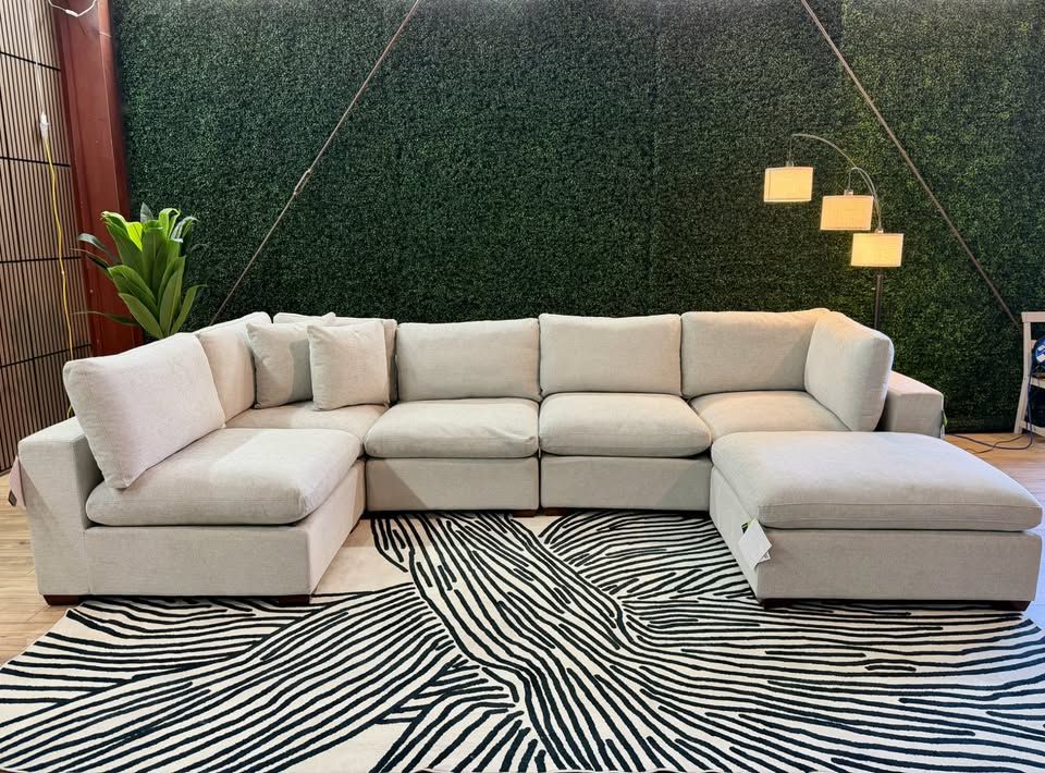 THOMASVILLE LOWELL 6-PIECE MODULAR SECTIONAL – NEW WITH TAG - LAST ONE AVAILABLE