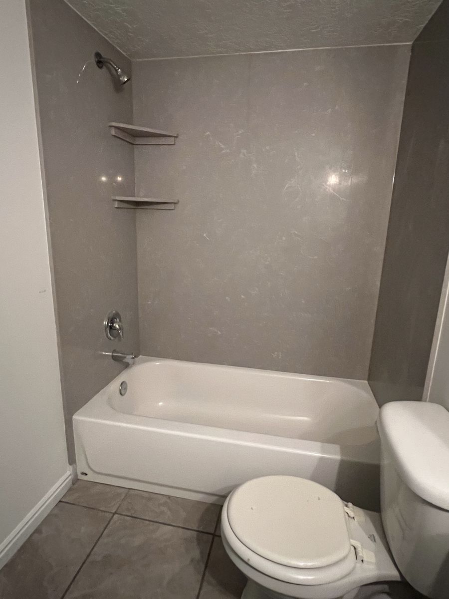 Main image 8