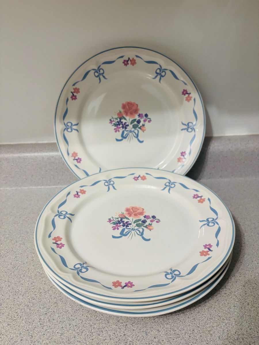 Vintage Victoria Newcor Blue Ribbon Floral Dinner Plates Set of 4