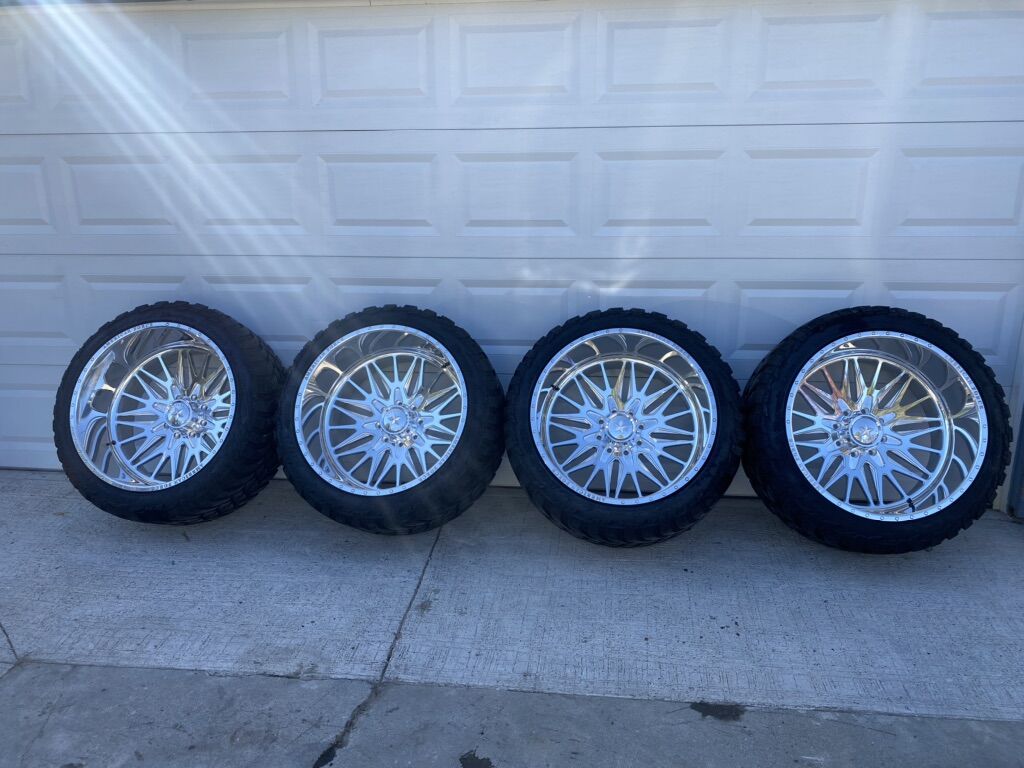 26x16 American Force Frost 8x180 38x15.50R26