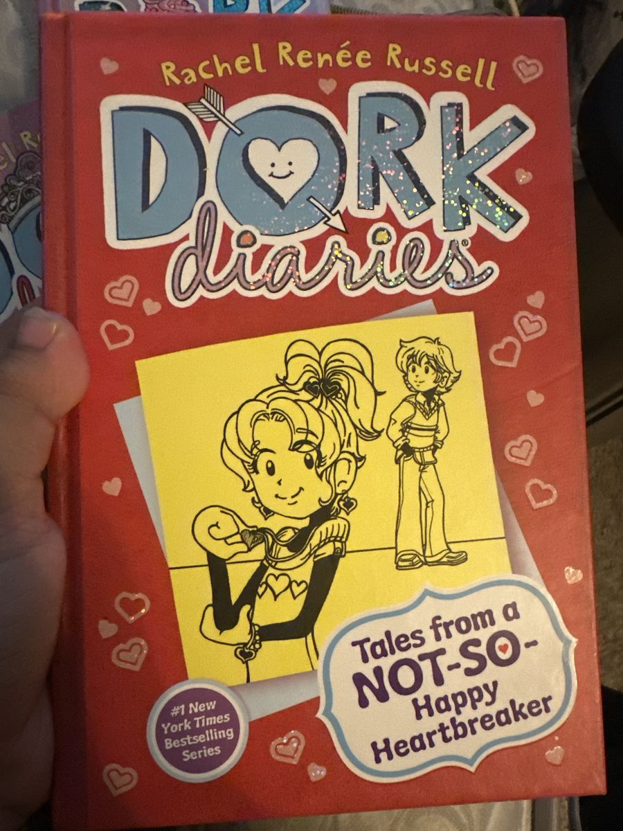 Dork Diaries 6: Tales from a Not-So-Happy Heartbreaker by Rachel Renée Russell