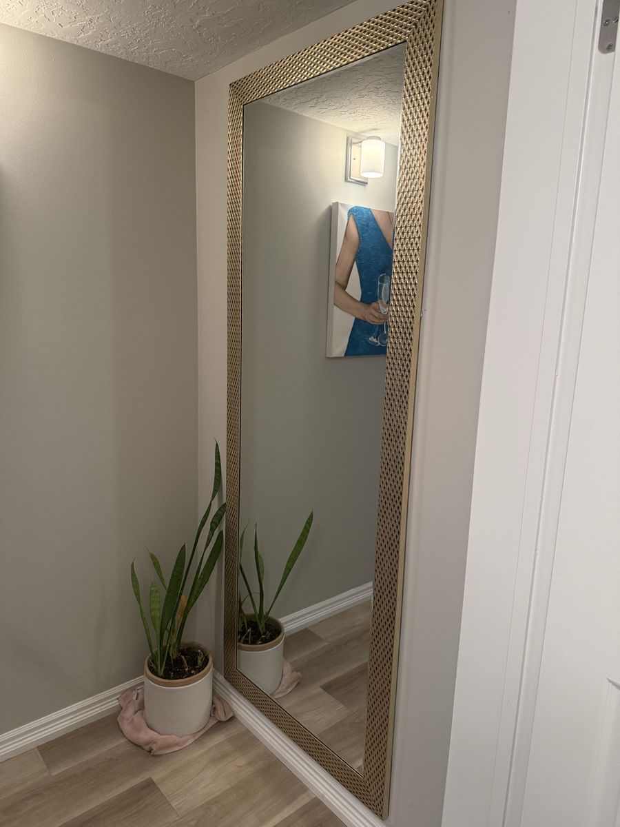 Large Gold Framed Full Length Mirror - Excellent Condition, Geometric Pattern
