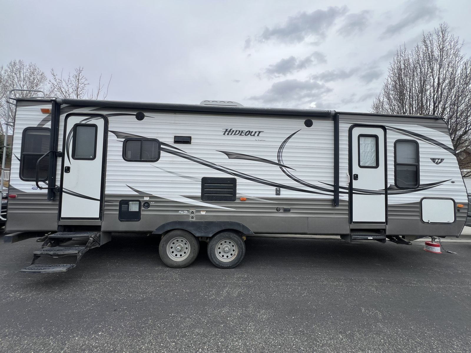 2016 Keystone Hideout 26RLSWE