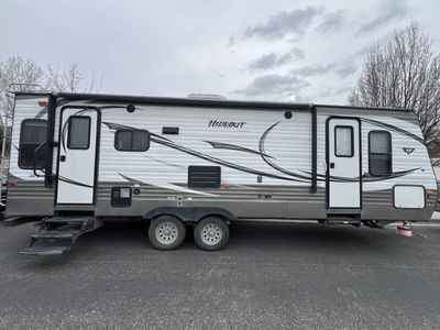 2016 Keystone Hideout 26RLSWE