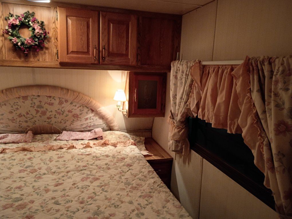 Main image 11