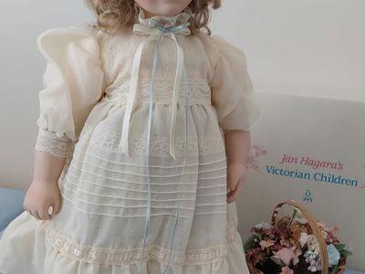 Doll (Victorian "Goldie")