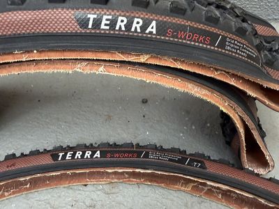 Specialized S-Works Terra Cyclocross Tire pair 700x33c