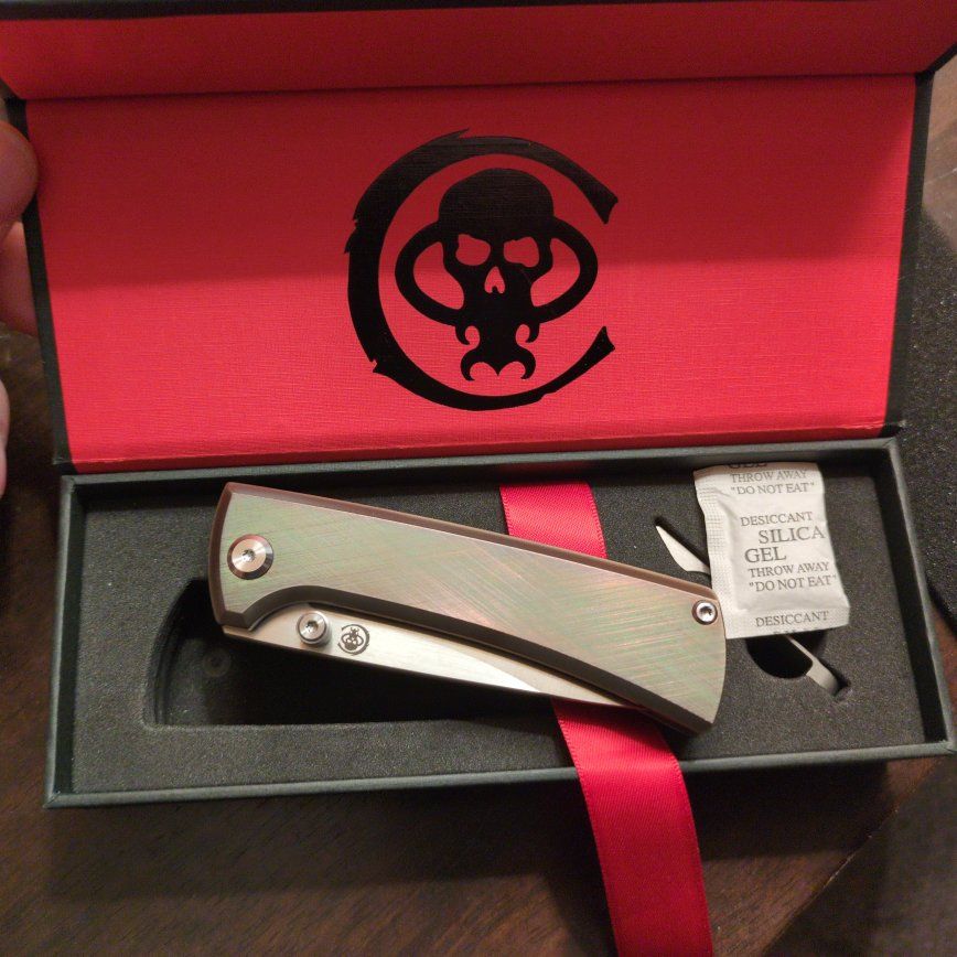 New in open box Custom Chavez CRK9 bronze anodized