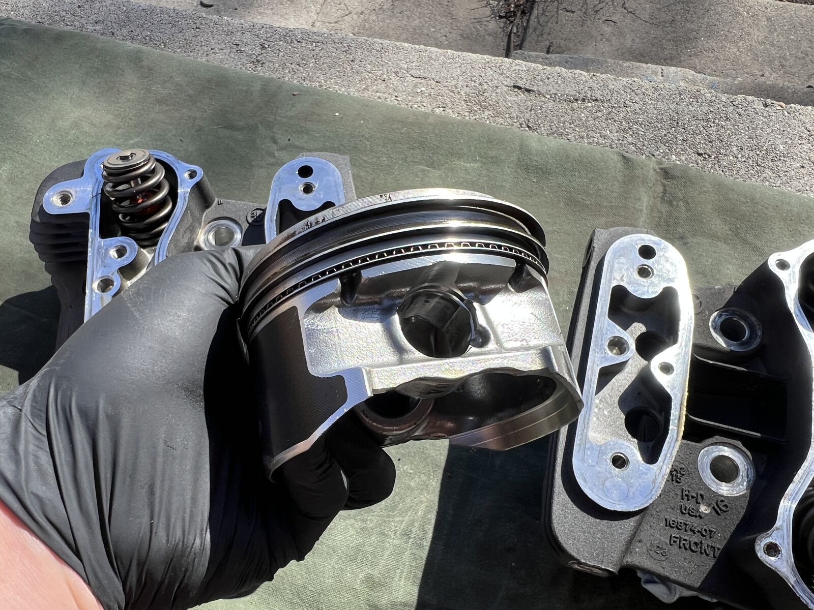 2016 Harley Davidson 1200CX Pistons with Wrist Pins