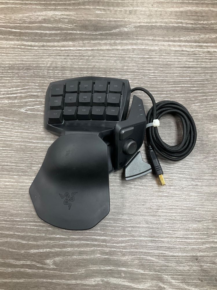 RAZER RZ07-0151 TARTARUS CHROMA GAMING KEYPAD