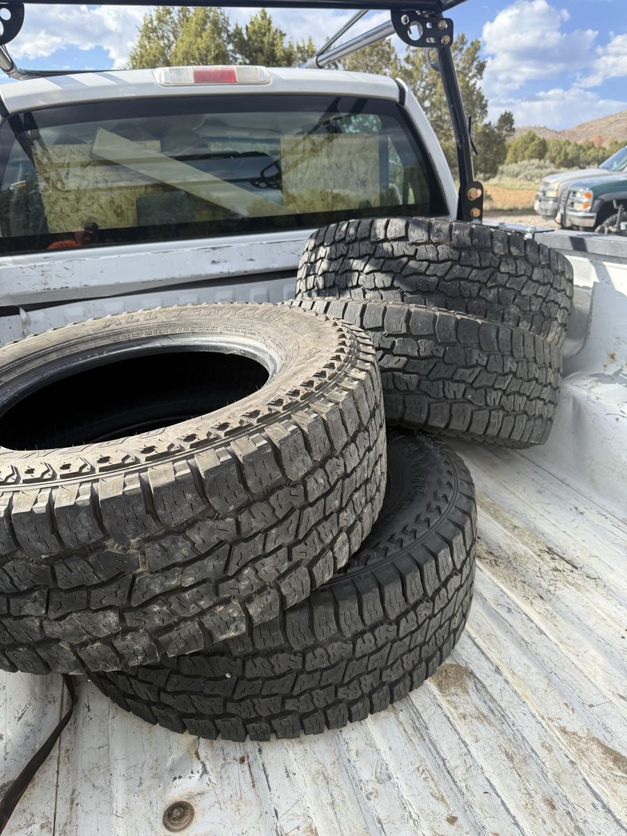 (4) 265/70r17 Open Range All Terrain