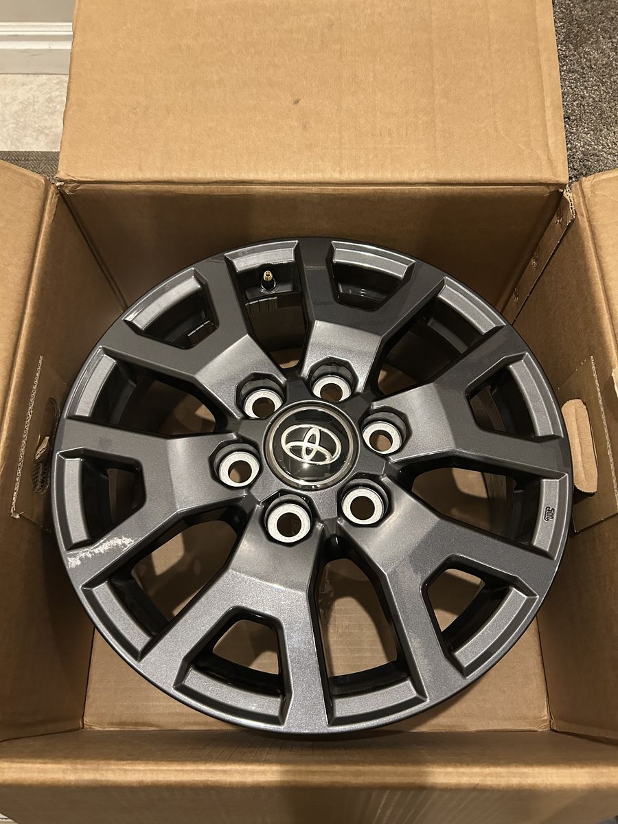2026 Toyota 4Runner SR5 Wheel
