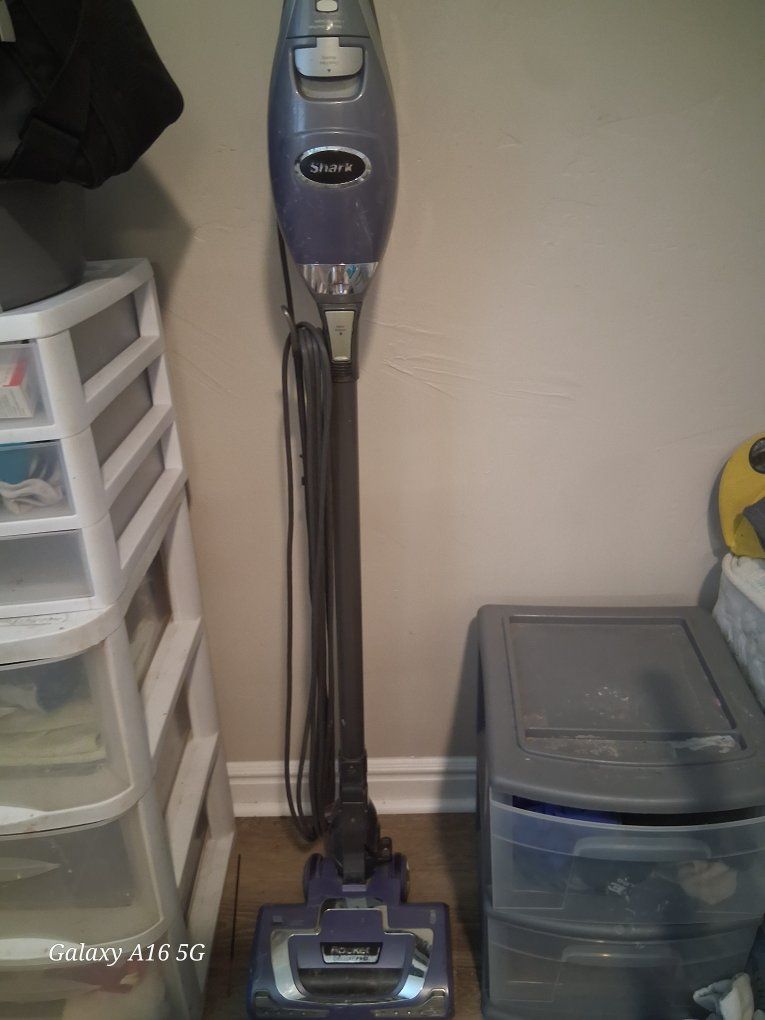 Shark Rocket DuoClean Ultra-Light Corded Bagless Stick Vacuum, Used