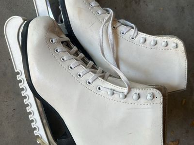 Ice Skates, Women’s size 7