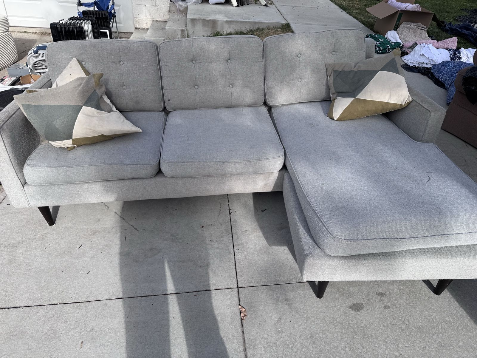 Light Gray Fabric Sectional Sofa with Reversible Chaise and Tuffed Back