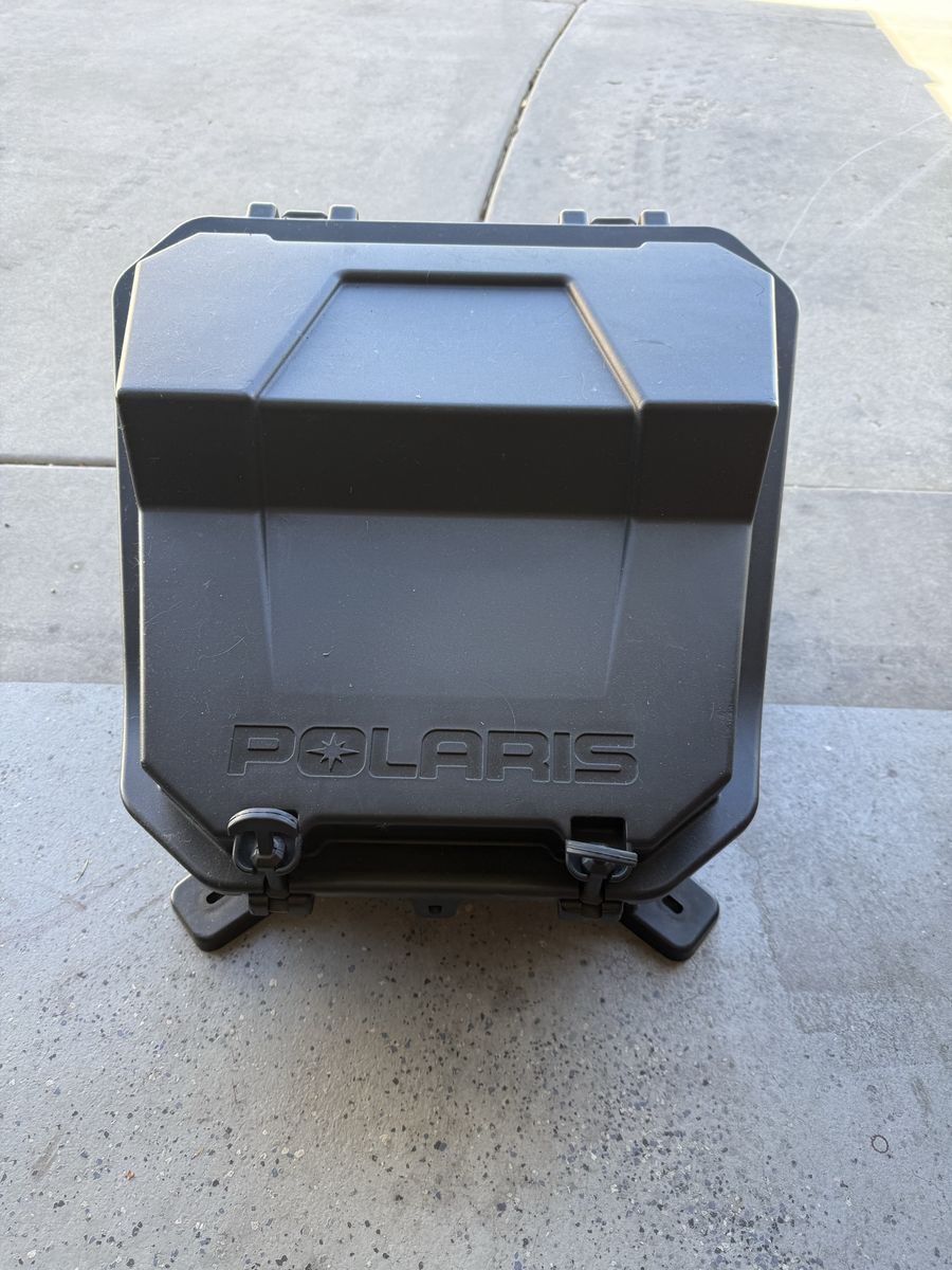 Polaris bed cargo box