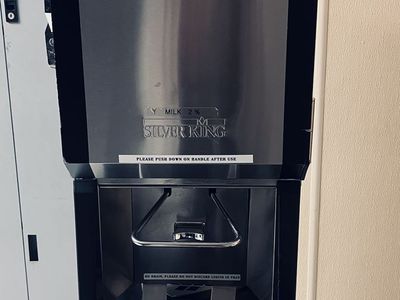 Silver King SK5MAJ Milk Dispenser