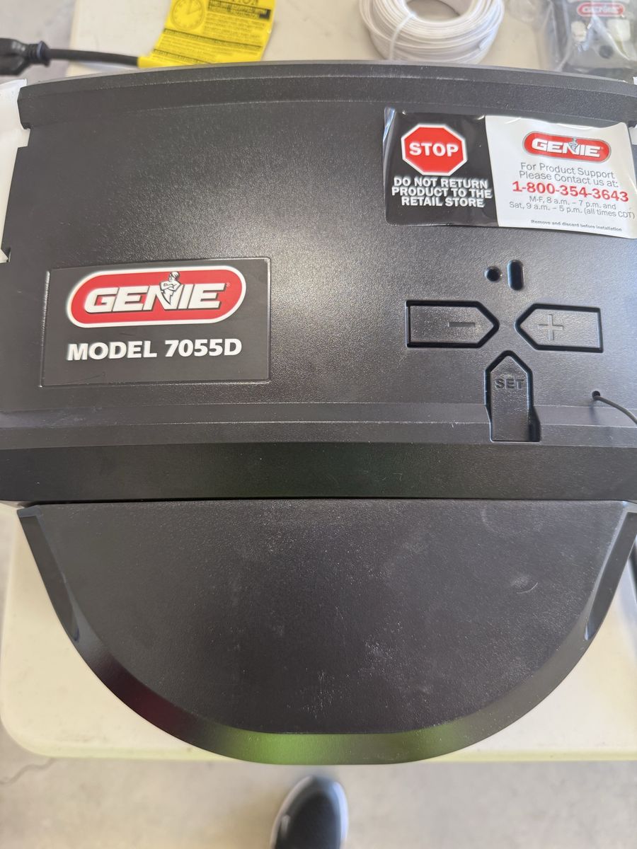 Genie 7055D