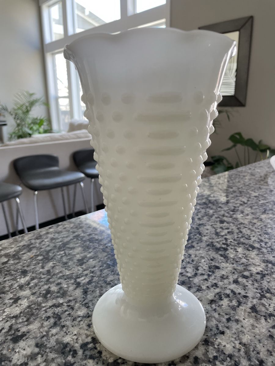 Vintage Anchor Hocking Milk Glass Hobnob Vase 9.5