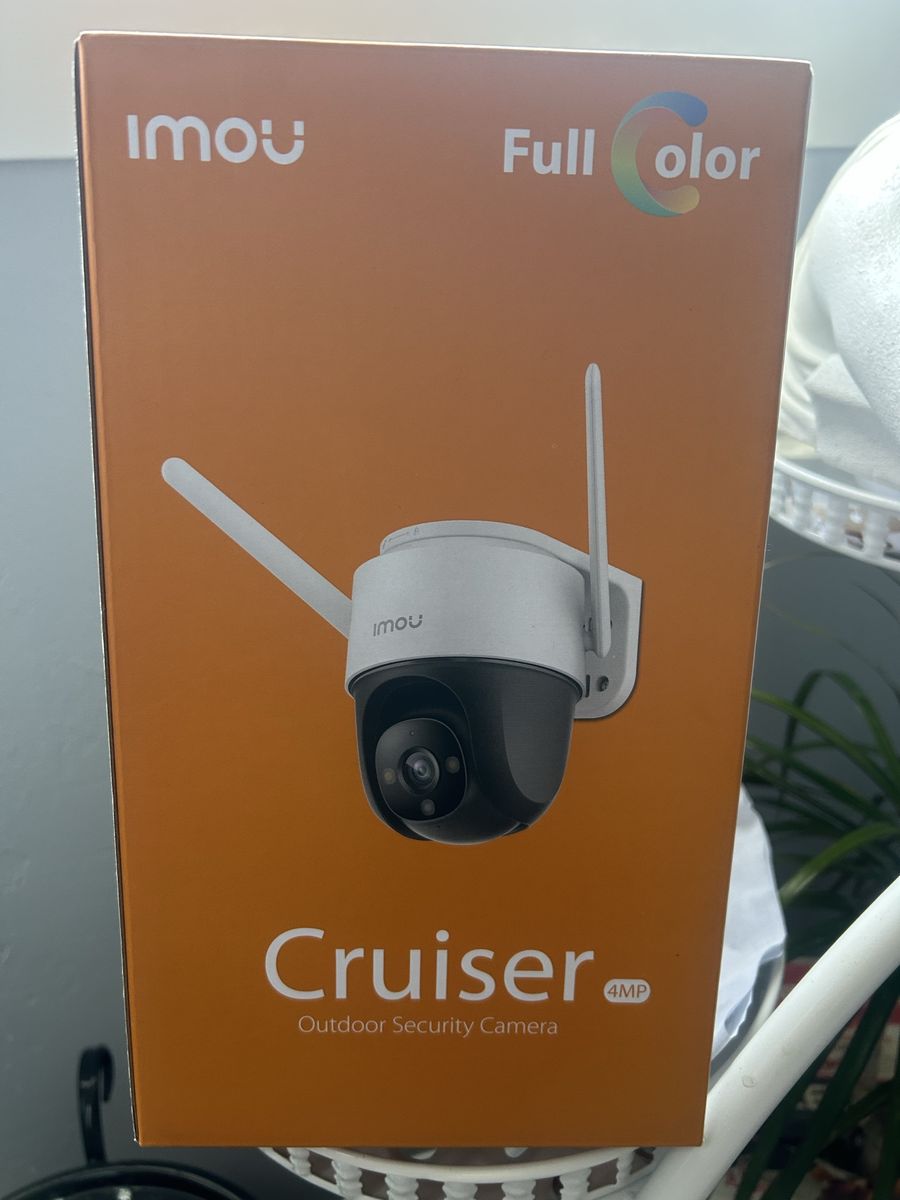 Imou Cruiser 4MP Full Color Outdoor Security Camera - Wi-Fi Pan & Tilt