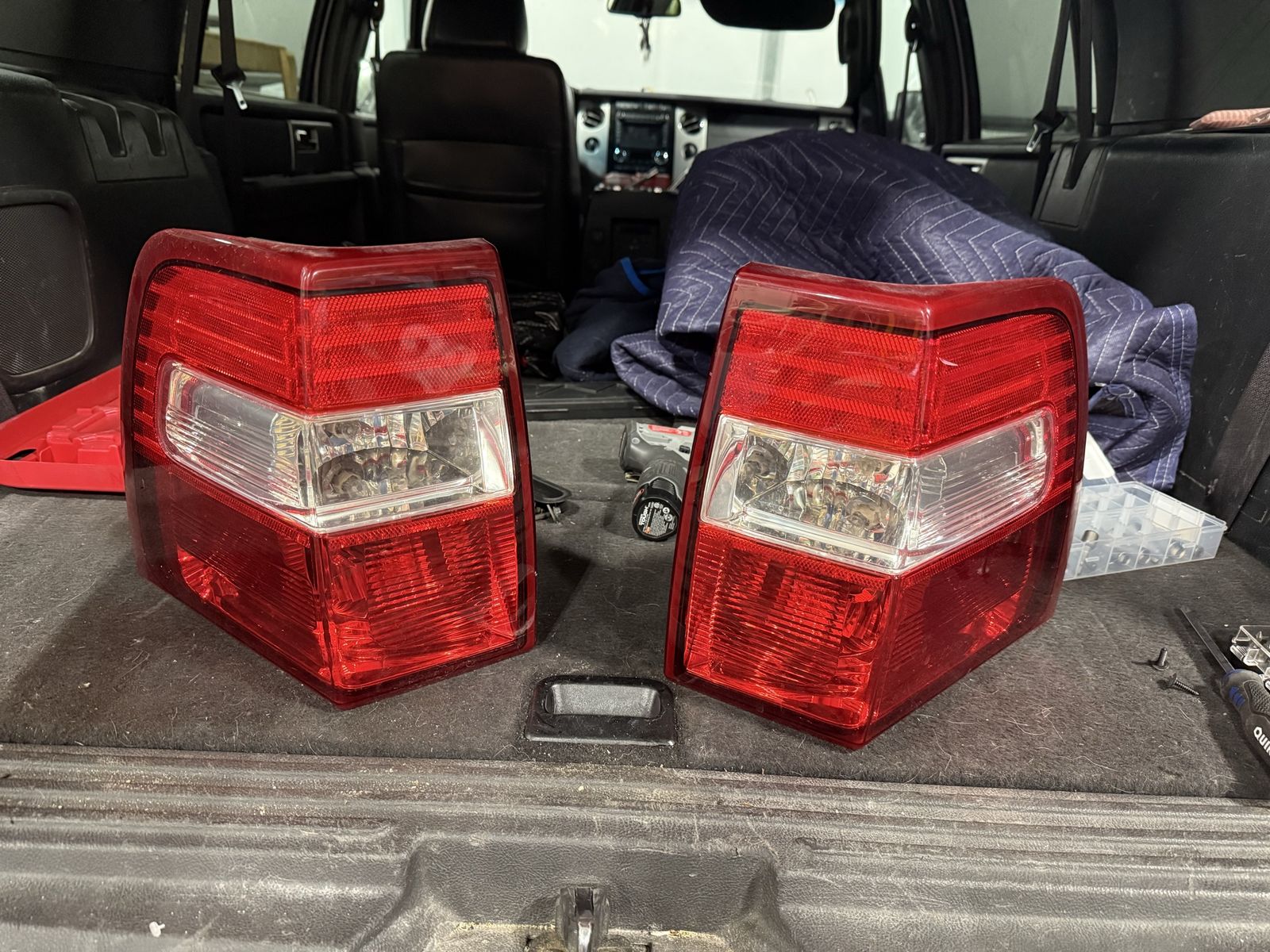 2012 Expedition Rear Lights