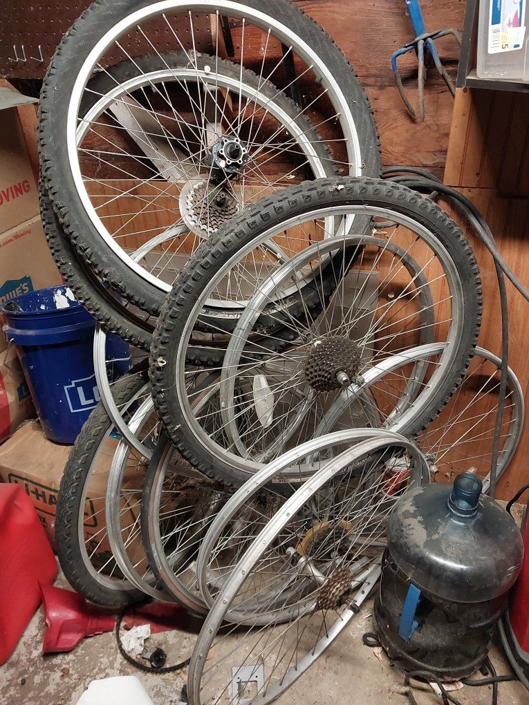 bicycle tires wheels rims assorted parts or repairs