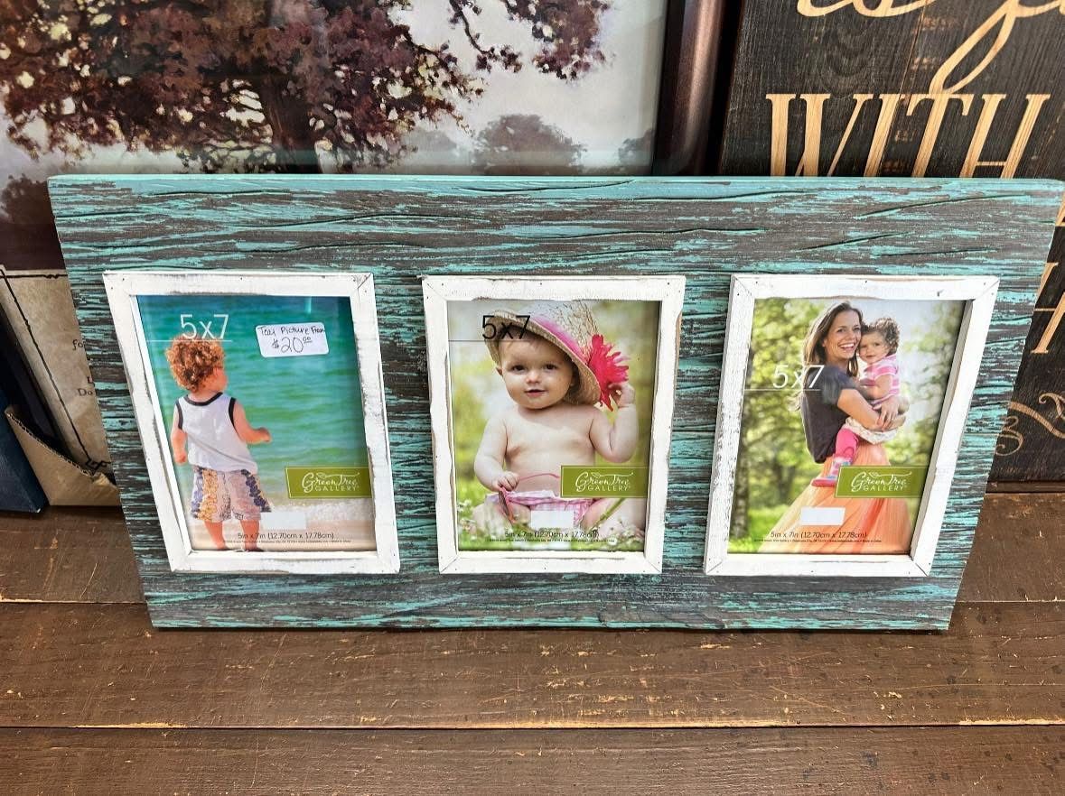 Triple 5x7 Photo Frame – Distressed Teal Wood