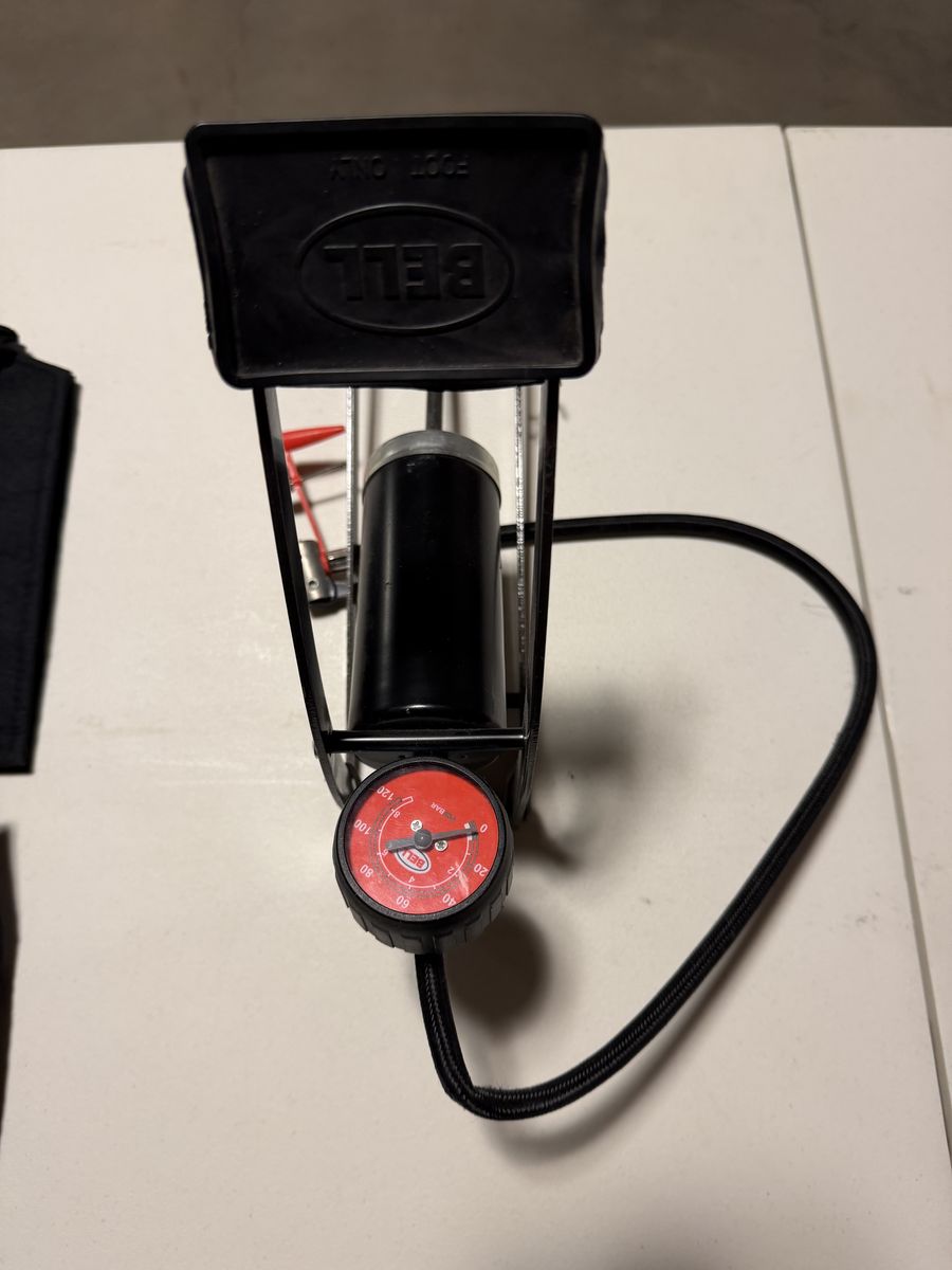 Bike pump