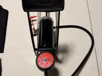 Bike pump