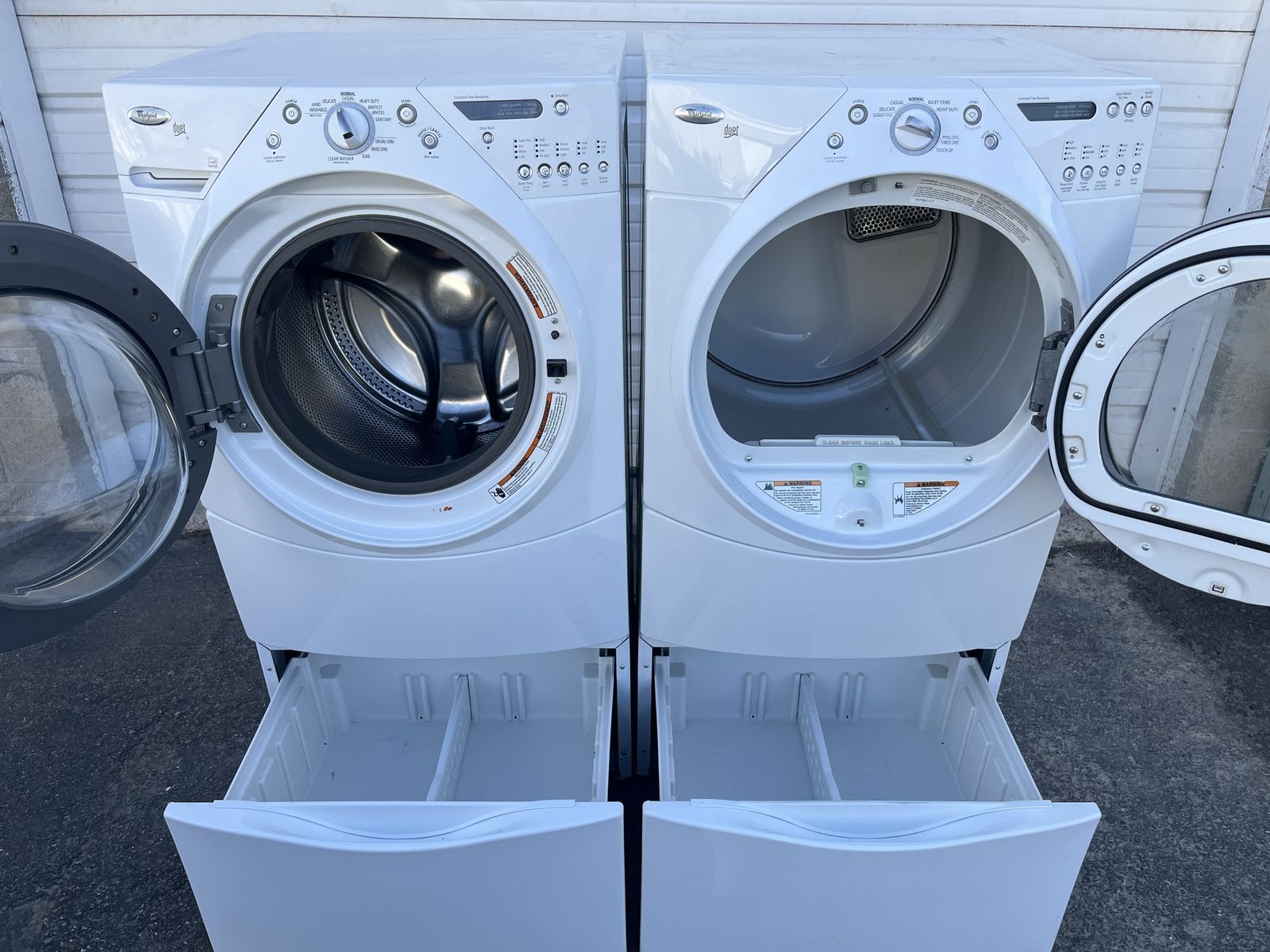 Whirlpool electric set on pedestals,free delivery